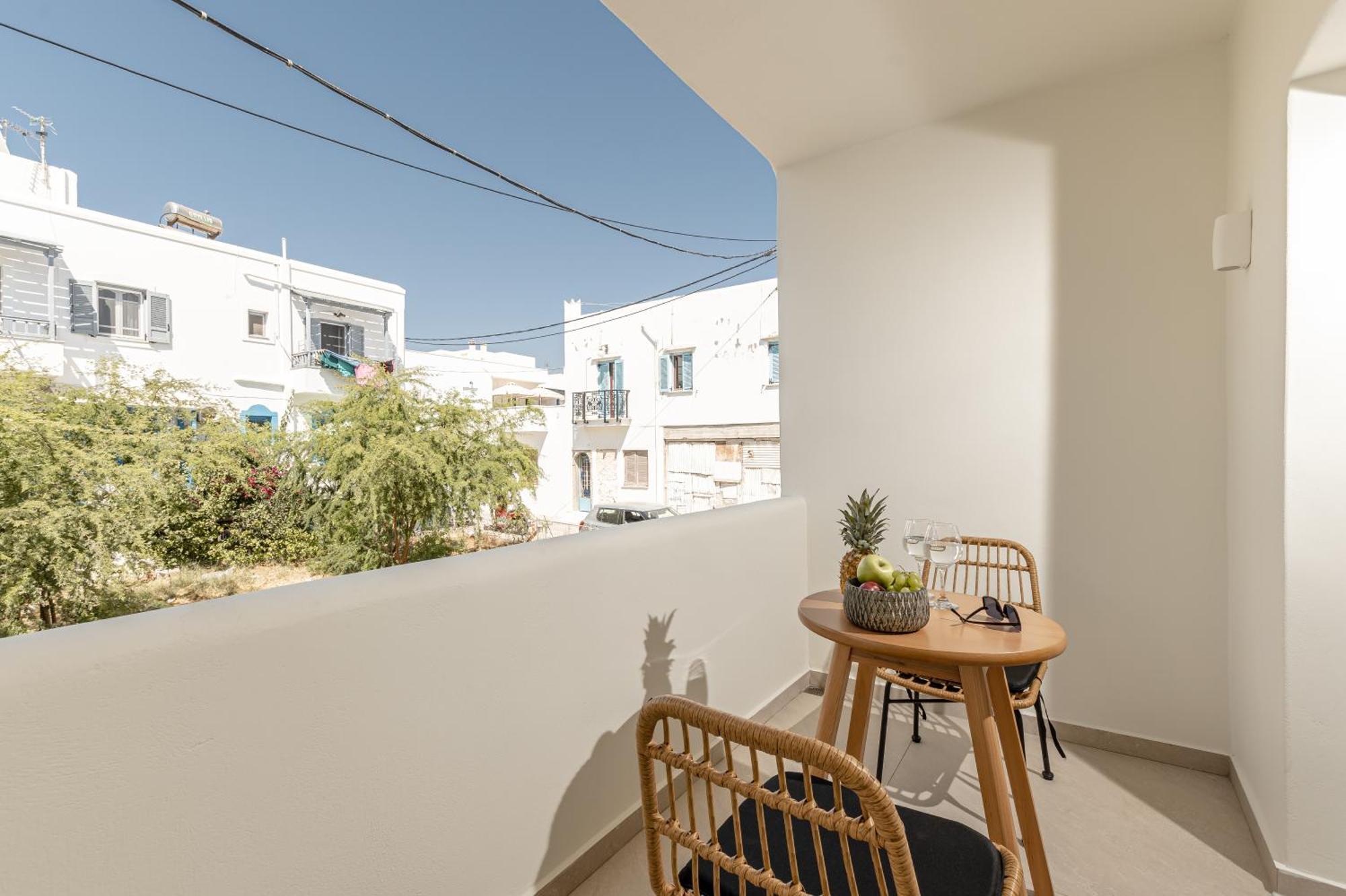 Heavenly Suites & Studios Naxos City Exterior foto